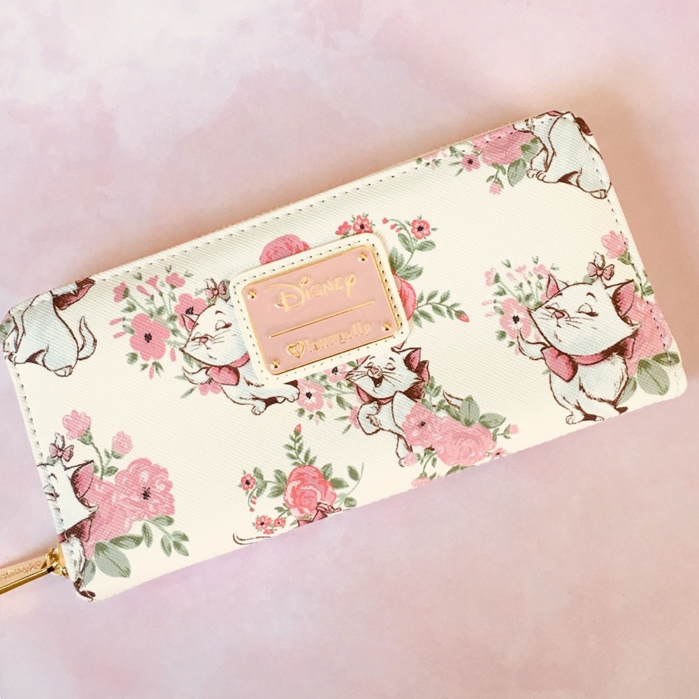 Disney Marie Wallet - Picture 3 of 5